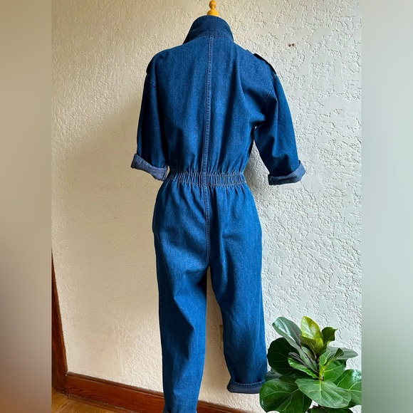 Vintage Denim Jumpsuit! ❤️ - Picture 3 of 7